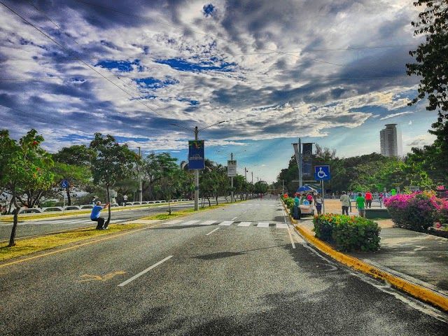 Mirador Del Sur Joaquin Balaguer Park